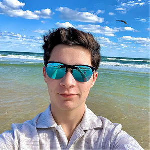 Meet your Posher, Cade